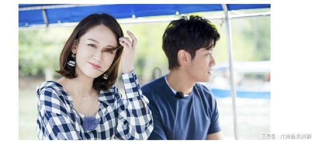 如果说中老年人缺乏维生素B12，那么可能会出现哪些症状呢？游戏画面